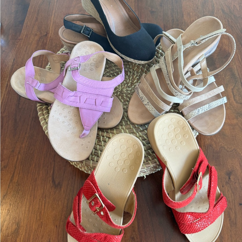 Vionic sandals
